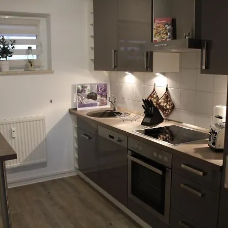 Ferienwohnung-husheer Apartment *